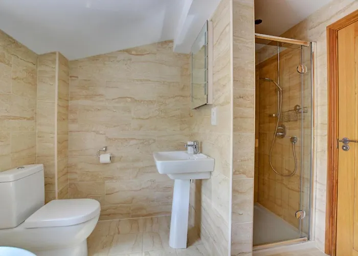 3 Bed In Oc-ds097 بيت للعطل *